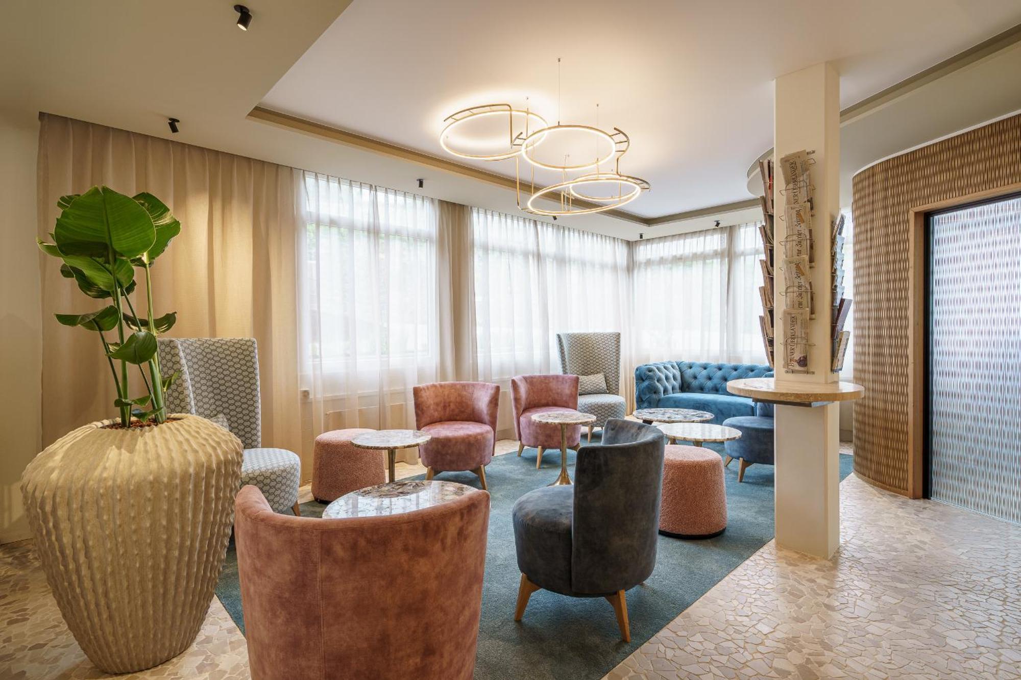 Hotel-Restaurant Seegarten-Marina Spiez Exteriér fotografie