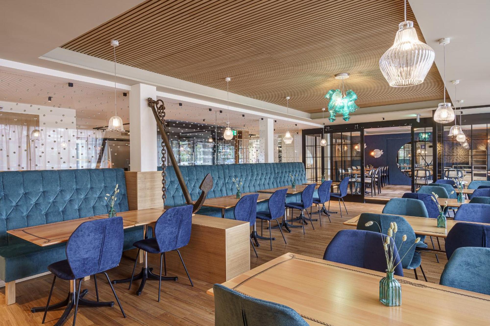 Hotel-Restaurant Seegarten-Marina Spiez Exteriér fotografie